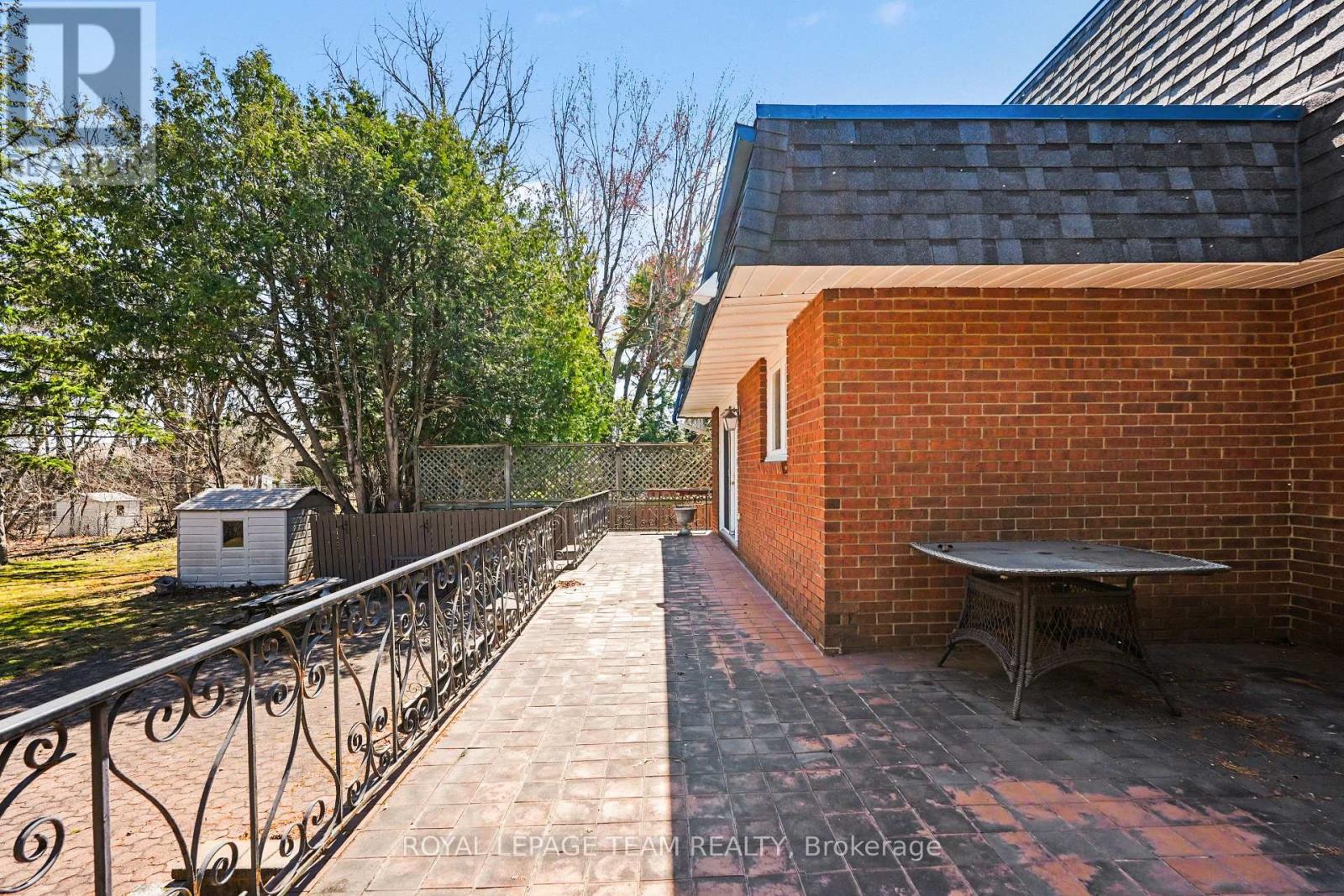429 Ancaster Avenue, Ottawa, Ontario  K2B 5B6 - Photo 17 - X13788426