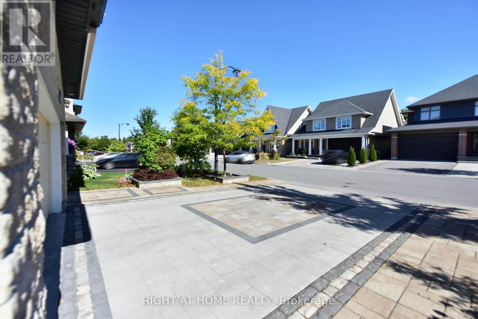 504 Breccia Heights, Ottawa, Ontario  K2T 0L6 - Photo 2 - X13788458