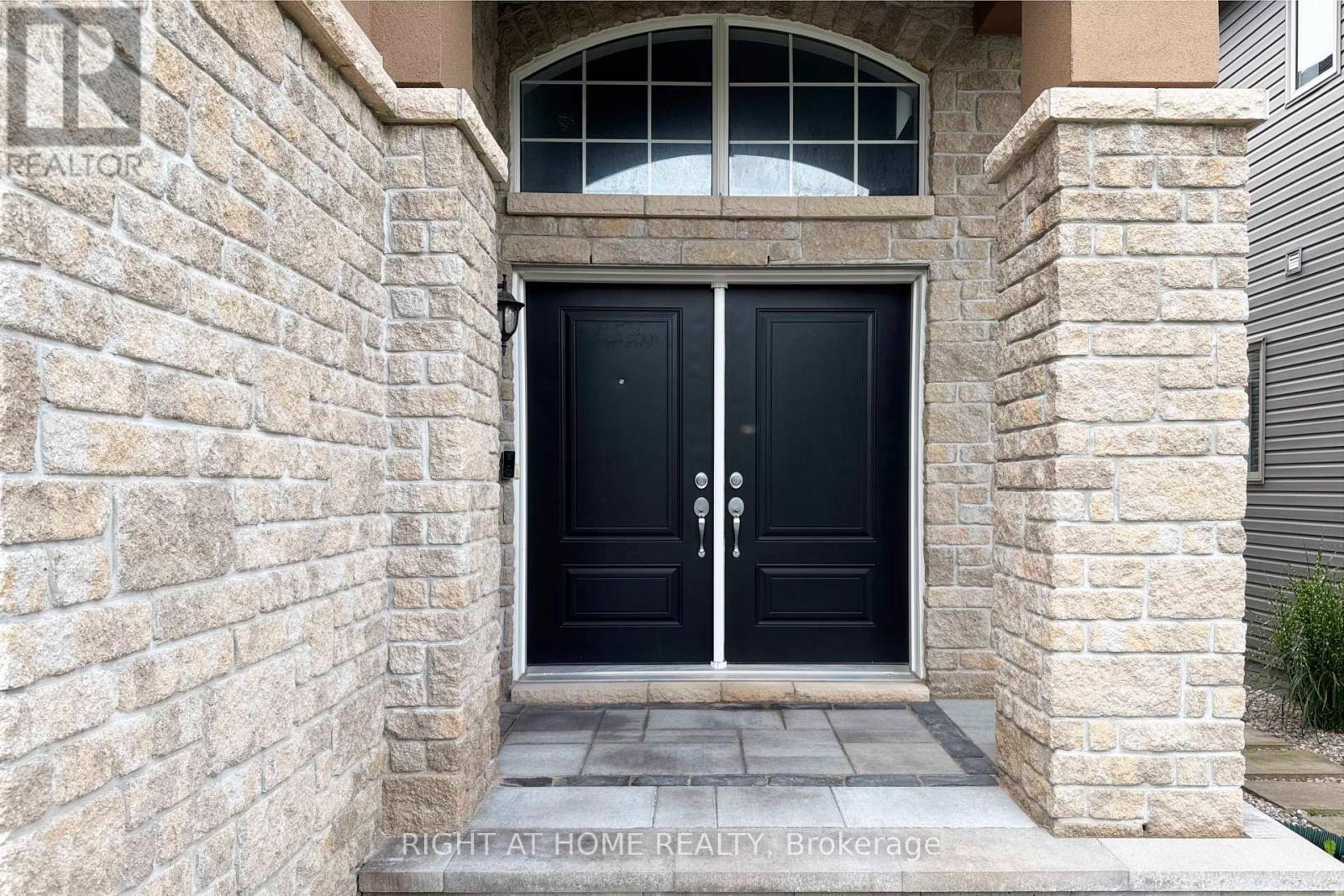 504 Breccia Heights, Ottawa, Ontario  K2T 0L6 - Photo 3 - X13788458