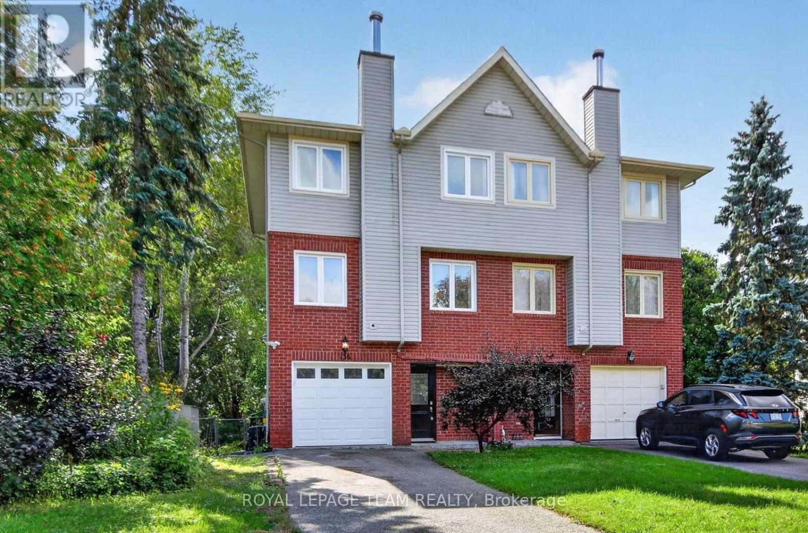 136 GLAMORGAN DRIVE, Ottawa, Ontario
