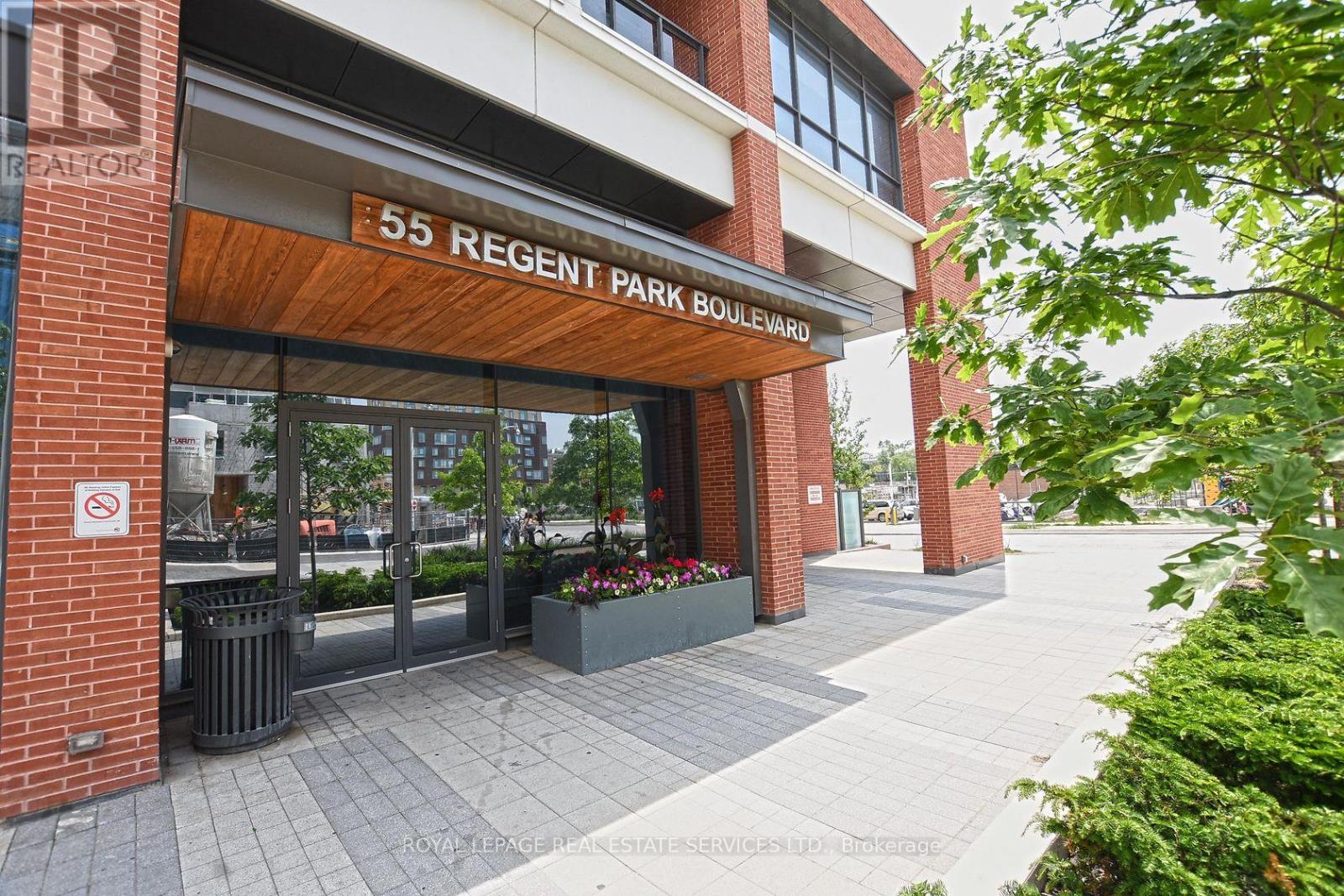 2708 - 55 Regent Park Boulevard, Toronto, Ontario M5A 0C2 - Photo 2 - C13788440