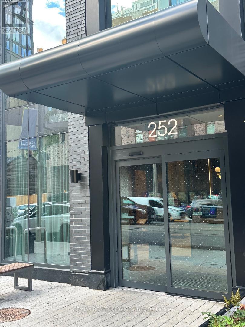 5612 - 252 Church Street, Toronto, Ontario  M5B 0E6 - Photo 3 - C13788506