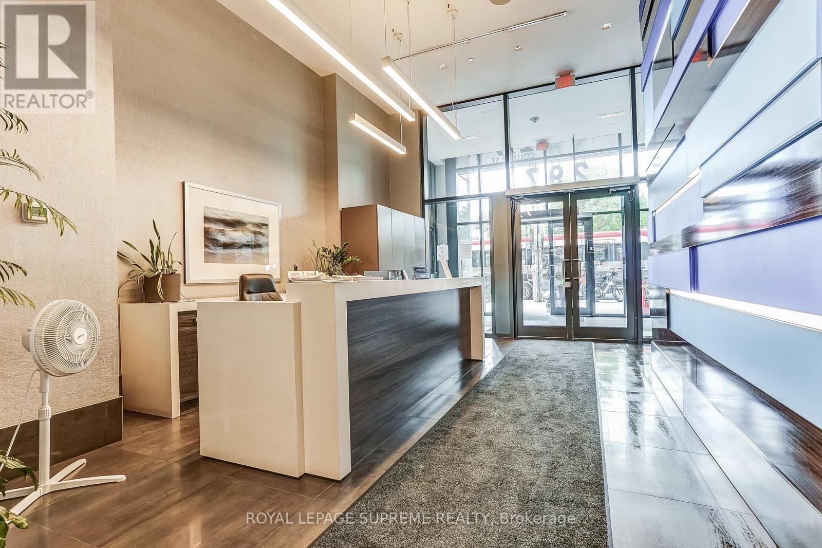 720 - 297 College Street, Toronto, Ontario  M5T 0C2 - Photo 4 - C13788514