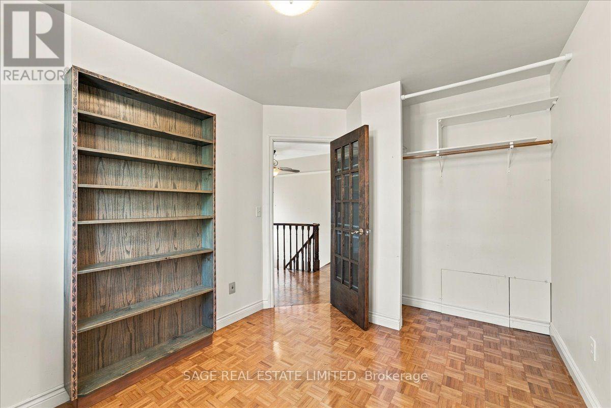 43 Orley Avenue, Toronto, Ontario  M4C 2C2 - Photo 23 - E13788512