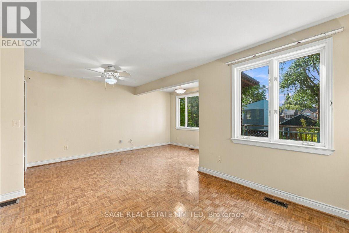 43 Orley Avenue, Toronto, Ontario  M4C 2C2 - Photo 30 - E13788512