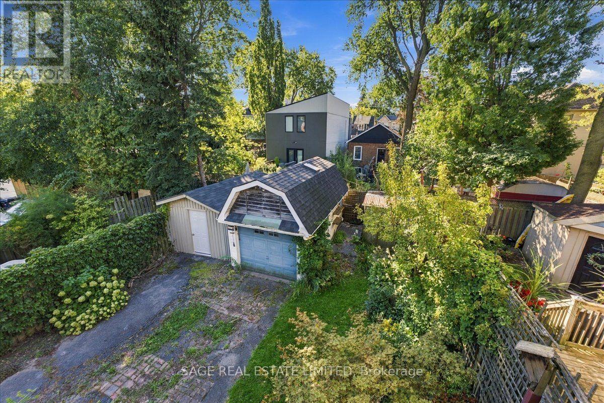 43 Orley Avenue, Toronto, Ontario  M4C 2C2 - Photo 33 - E13788512