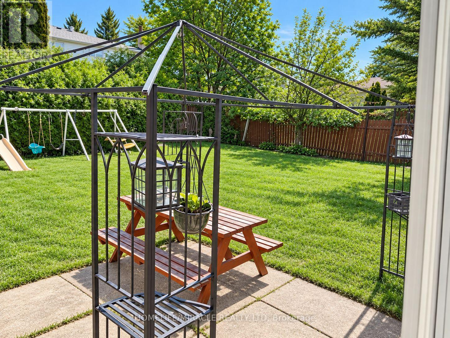 19 Shademaster Court, Toronto, Ontario  M1B 1Y5 - Photo 20 - E13788518