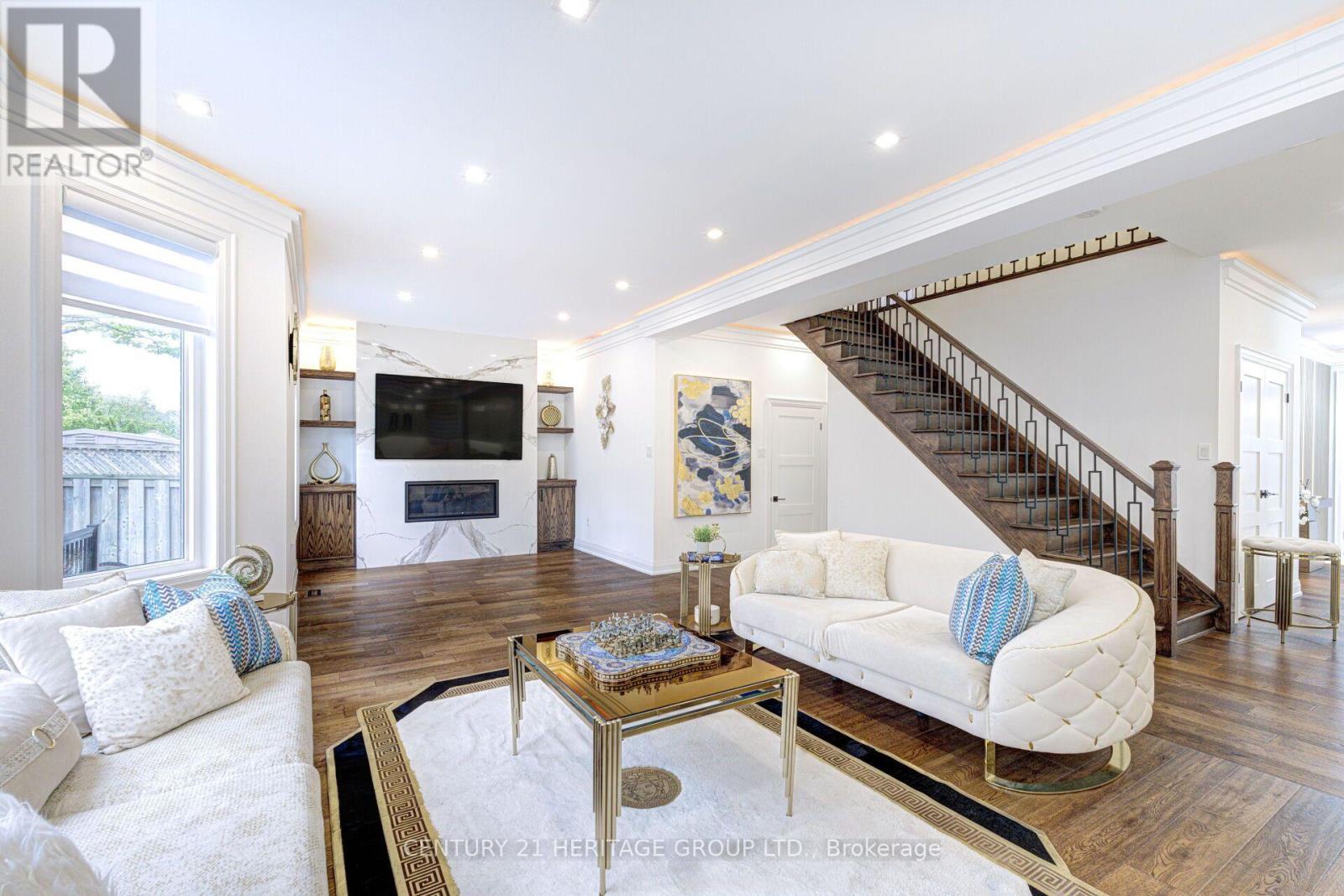 22 Grand Oak Drive, Richmond Hill, Ontario  L4E 3Z9 - Photo 16 - N13788418