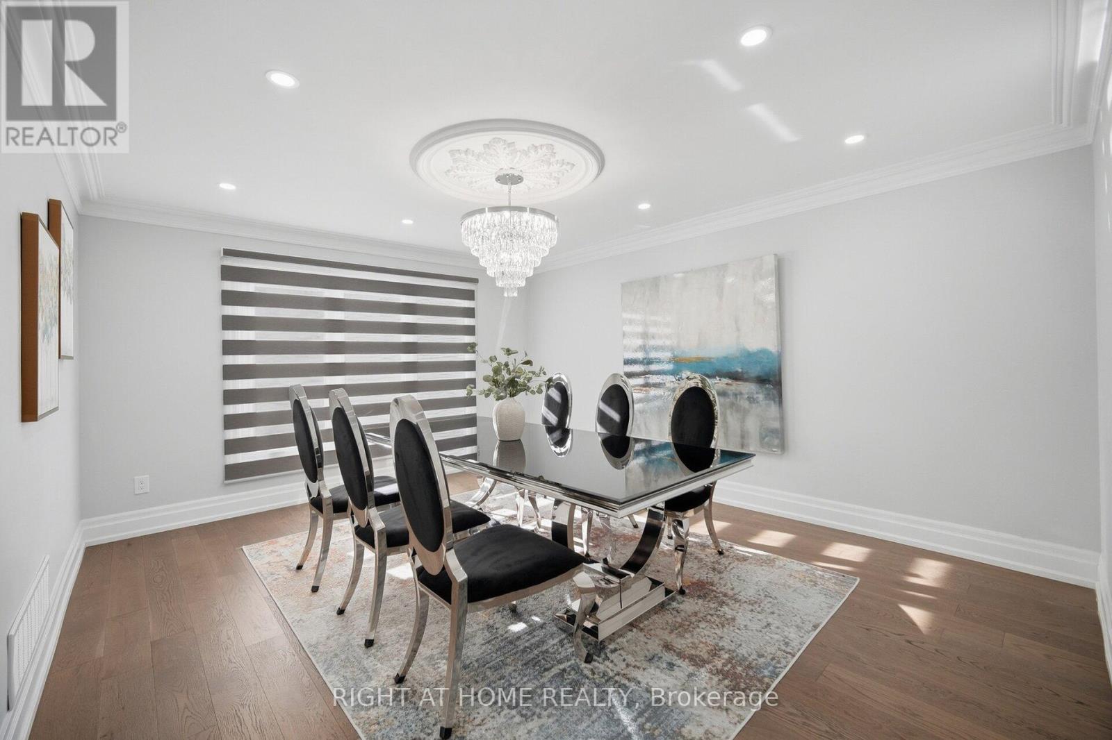 32 Colton Crescent S, Vaughan, Ontario  L4L 3L7 - Photo 10 - N13788522