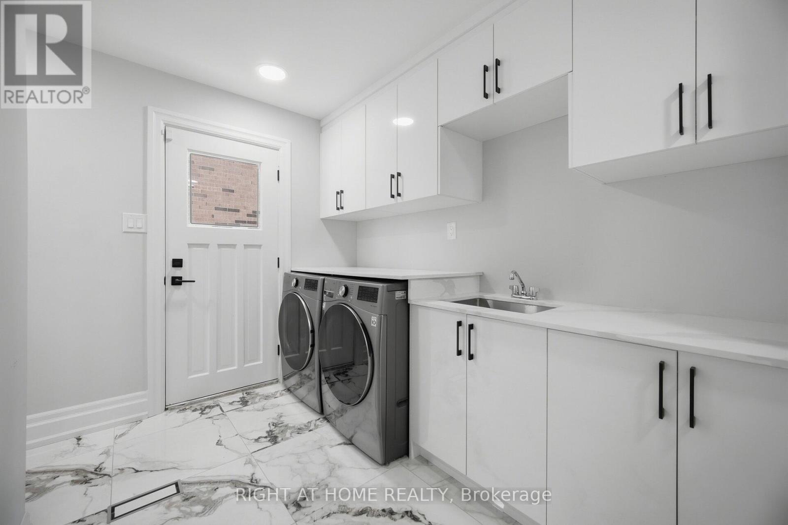 32 Colton Crescent S, Vaughan, Ontario  L4L 3L7 - Photo 21 - N13788522