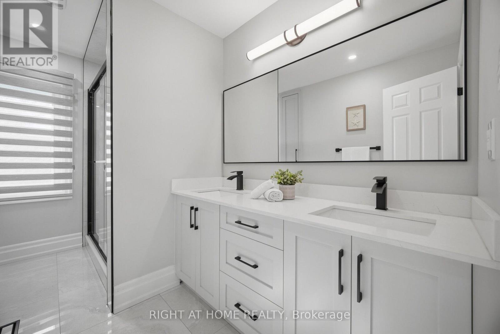 32 Colton Crescent S, Vaughan, Ontario  L4L 3L7 - Photo 34 - N13788522