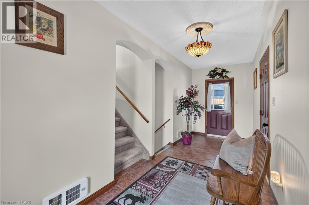 13 St Ladislaus Street, Courtland, Ontario  N0J 1E0 - Photo 6 - 40863717