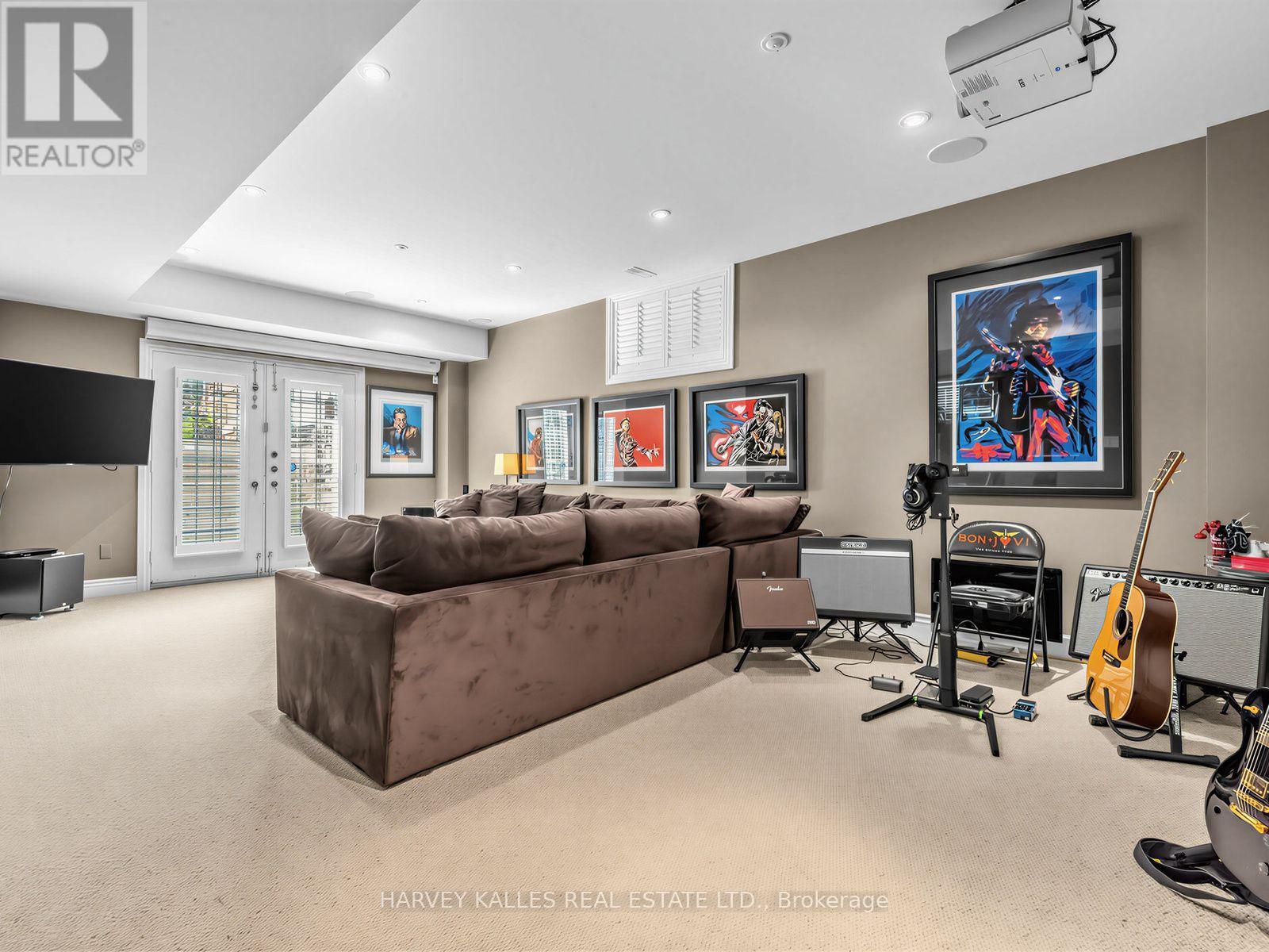 629 Bedford Park Avenue, Toronto, Ontario  M5M 1K4 - Photo 43 - C13788250