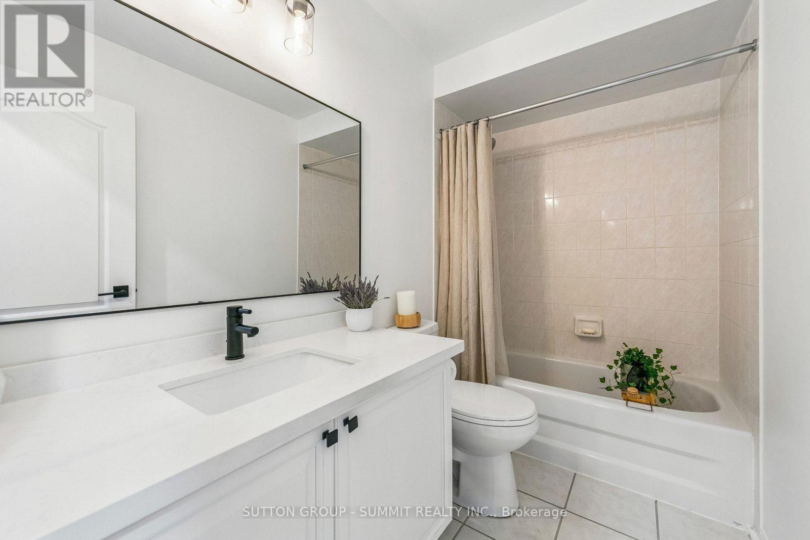 1257 Westview Terrace, Oakville, Ontario  L6M 4B4 - Photo 32 - W13788484