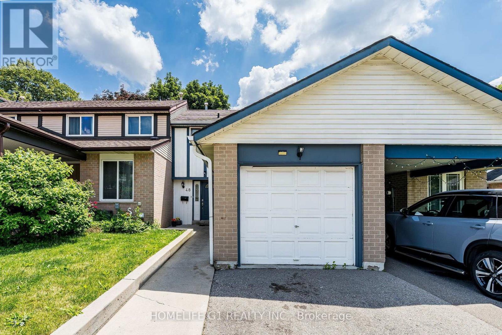 48 Thatcher Court, Brampton, Ontario  L6Z 1C8 - Photo 2 - W13788492