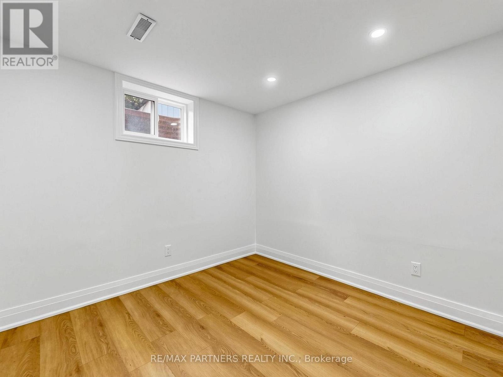 35 Culham Street, Oakville, Ontario  L6H 1G3 - Photo 33 - W13788524