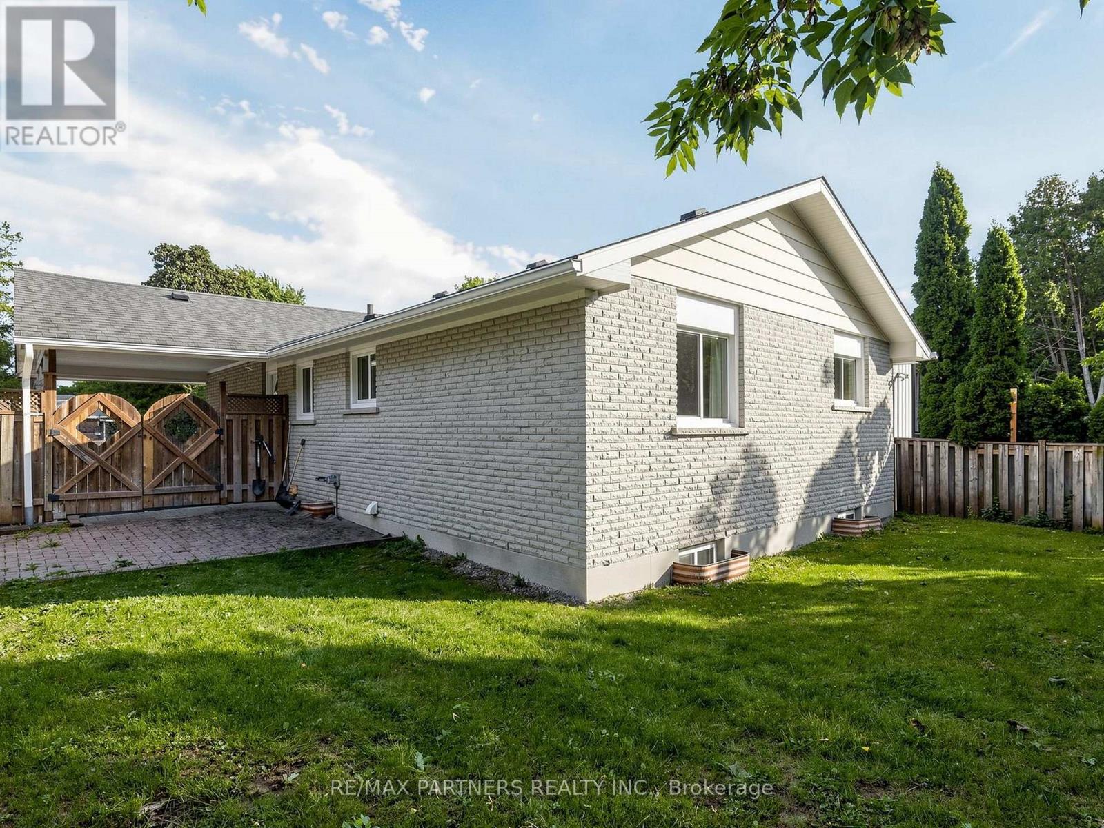 35 Culham Street, Oakville, Ontario  L6H 1G3 - Photo 42 - W13788524