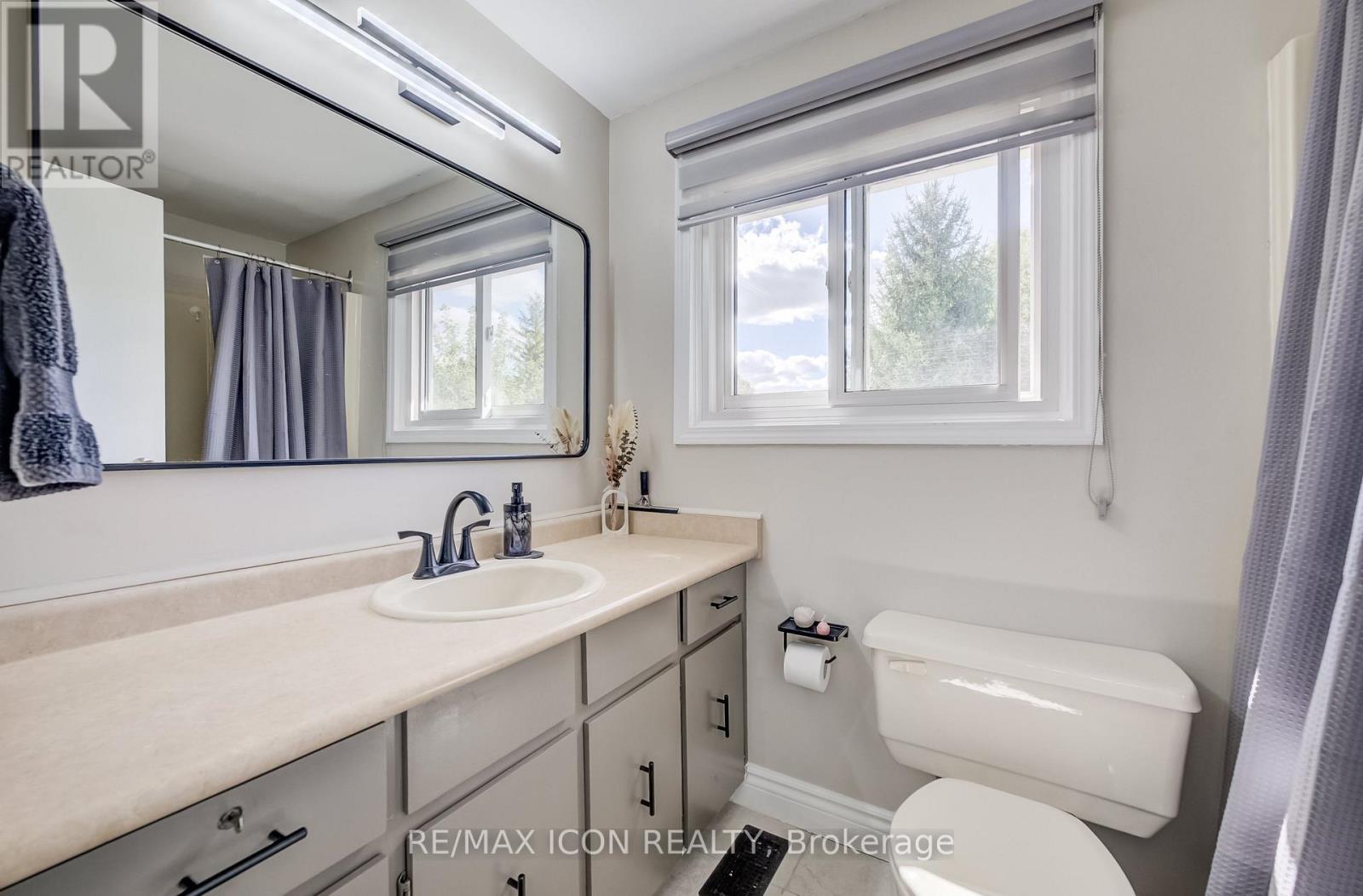 7 Vintage Crescent, Kitchener, Ontario  N2P 1L1 - Photo 28 - X13788436