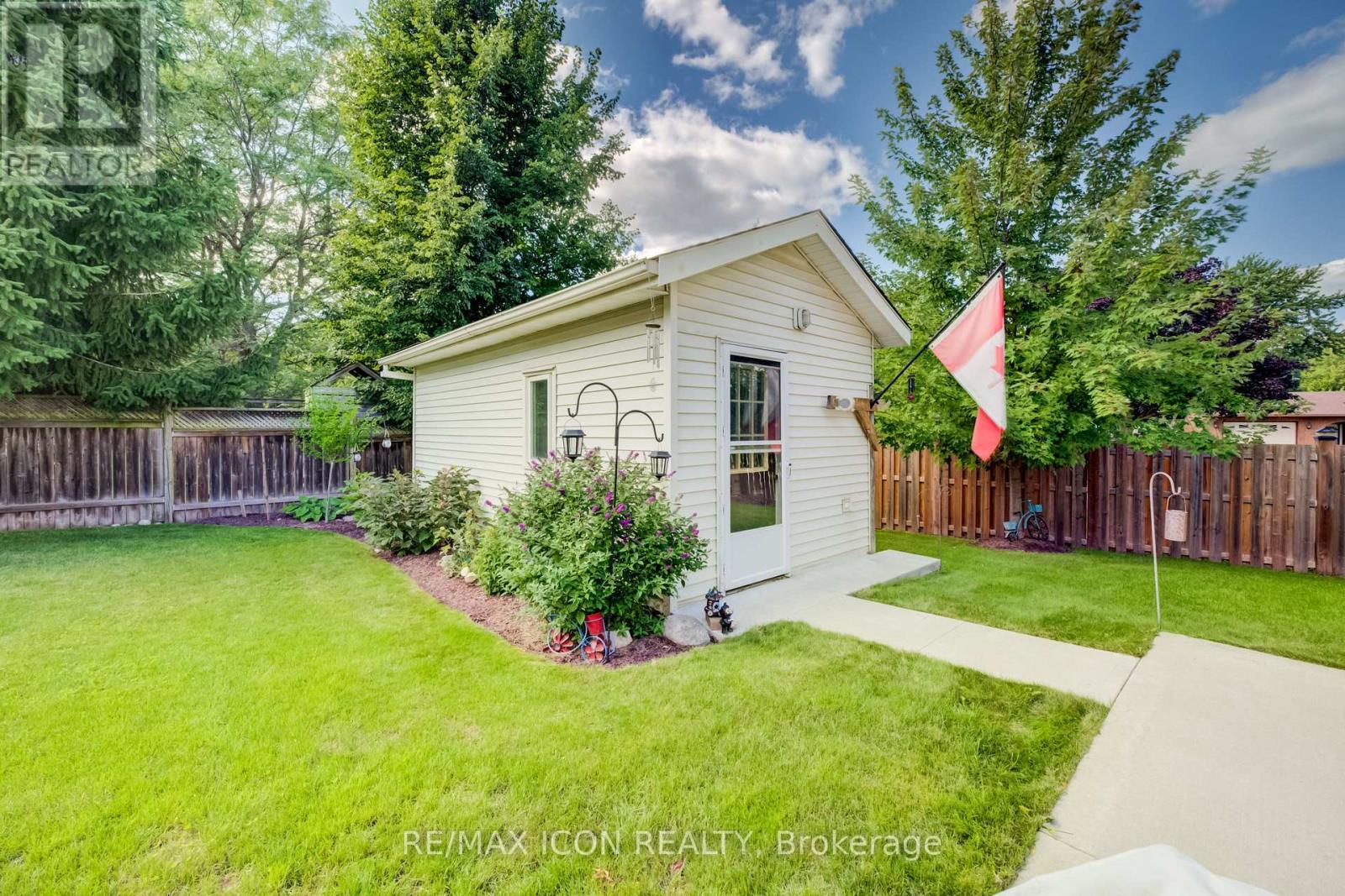 7 Vintage Crescent, Kitchener, Ontario  N2P 1L1 - Photo 38 - X13788436