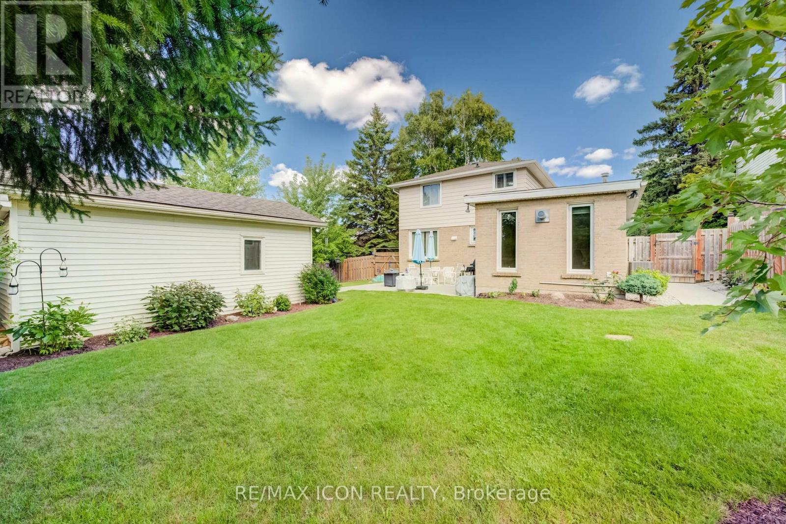 7 Vintage Crescent, Kitchener, Ontario  N2P 1L1 - Photo 42 - X13788436