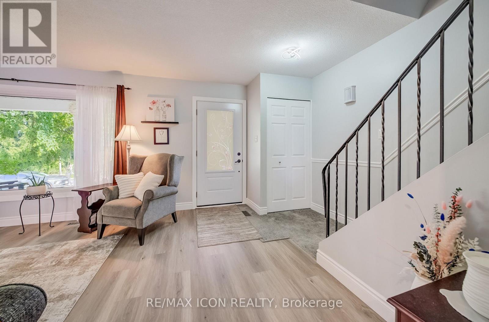 7 Vintage Crescent, Kitchener, Ontario  N2P 1L1 - Photo 6 - X13788436