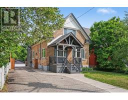 406 STIRLING AVENUE S, Kitchener, Ontario