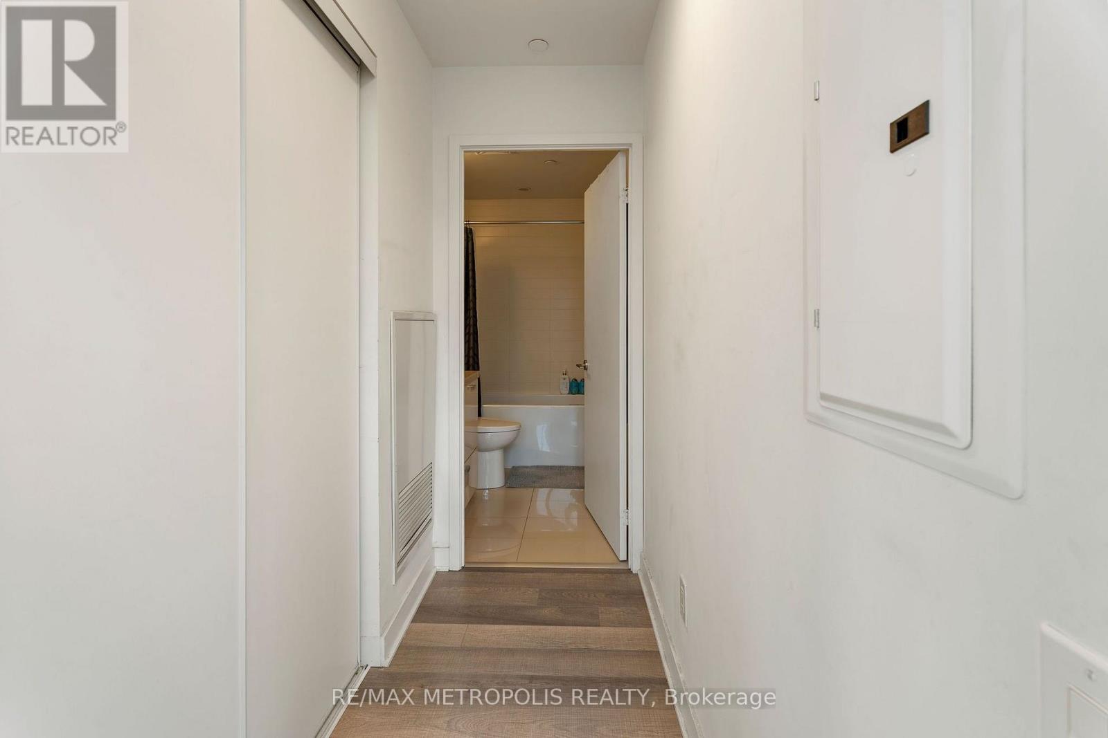 4010 - 290 Adelaide Street W, Toronto, Ontario  M5V 0P3 - Photo 19 - C13763190