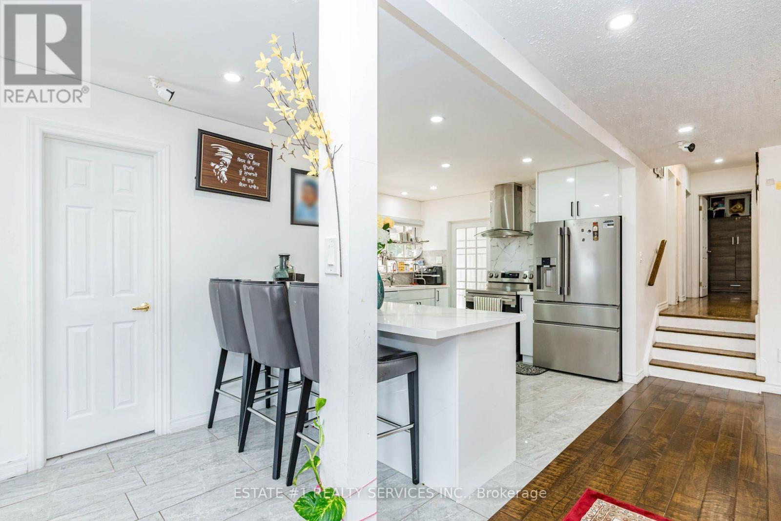 80 Addington Crescent, Brampton, Ontario  L6T 2R3 - Photo 14 - W13777762