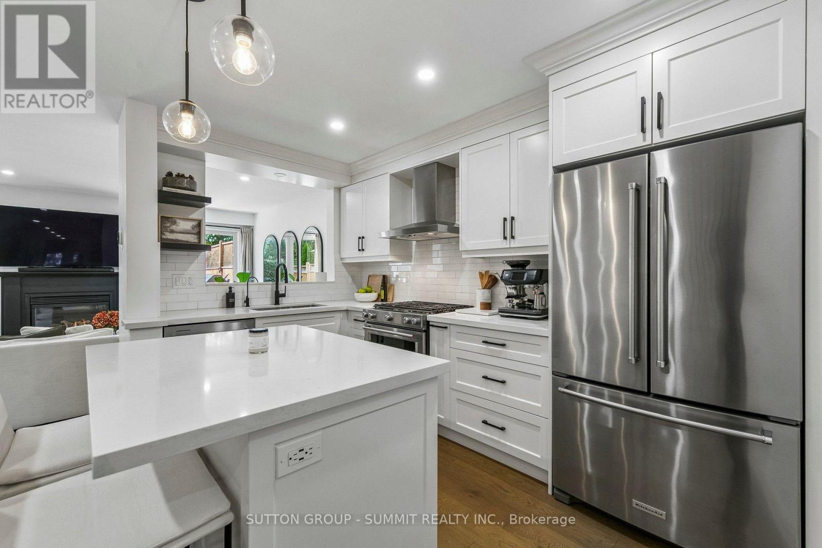 1257 Westview Terrace, Oakville, Ontario  L6M 4B4 - Photo 11 - W13788484