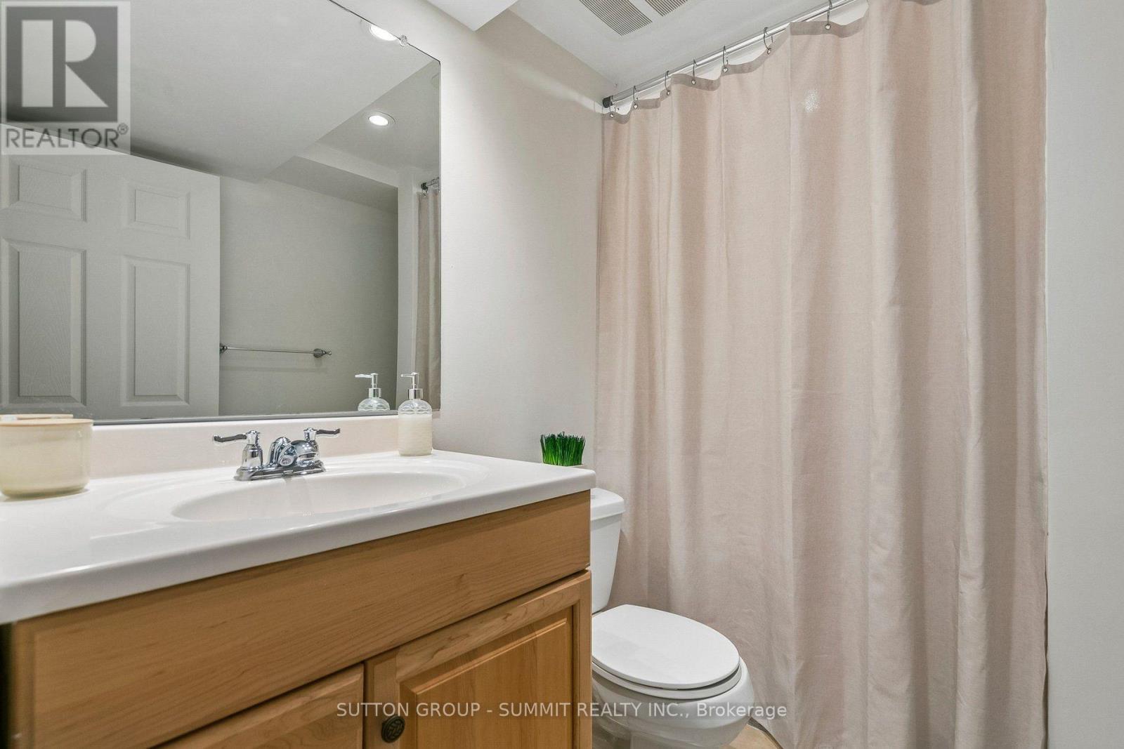 1257 Westview Terrace, Oakville, Ontario  L6M 4B4 - Photo 35 - W13788484