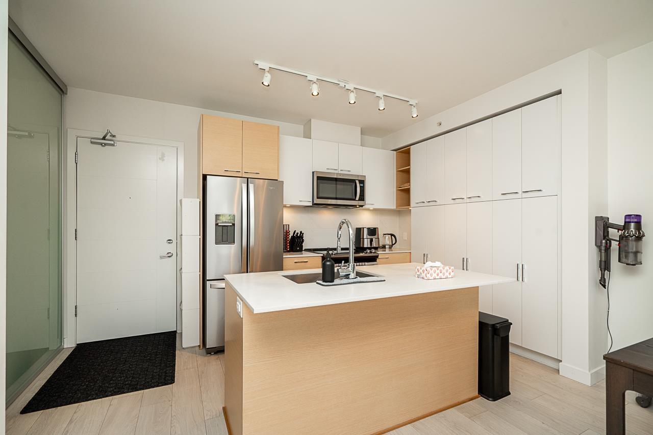 603 10603 140 Street, Surrey, British Columbia  V3T 0M8 - Photo 5 - R3165901