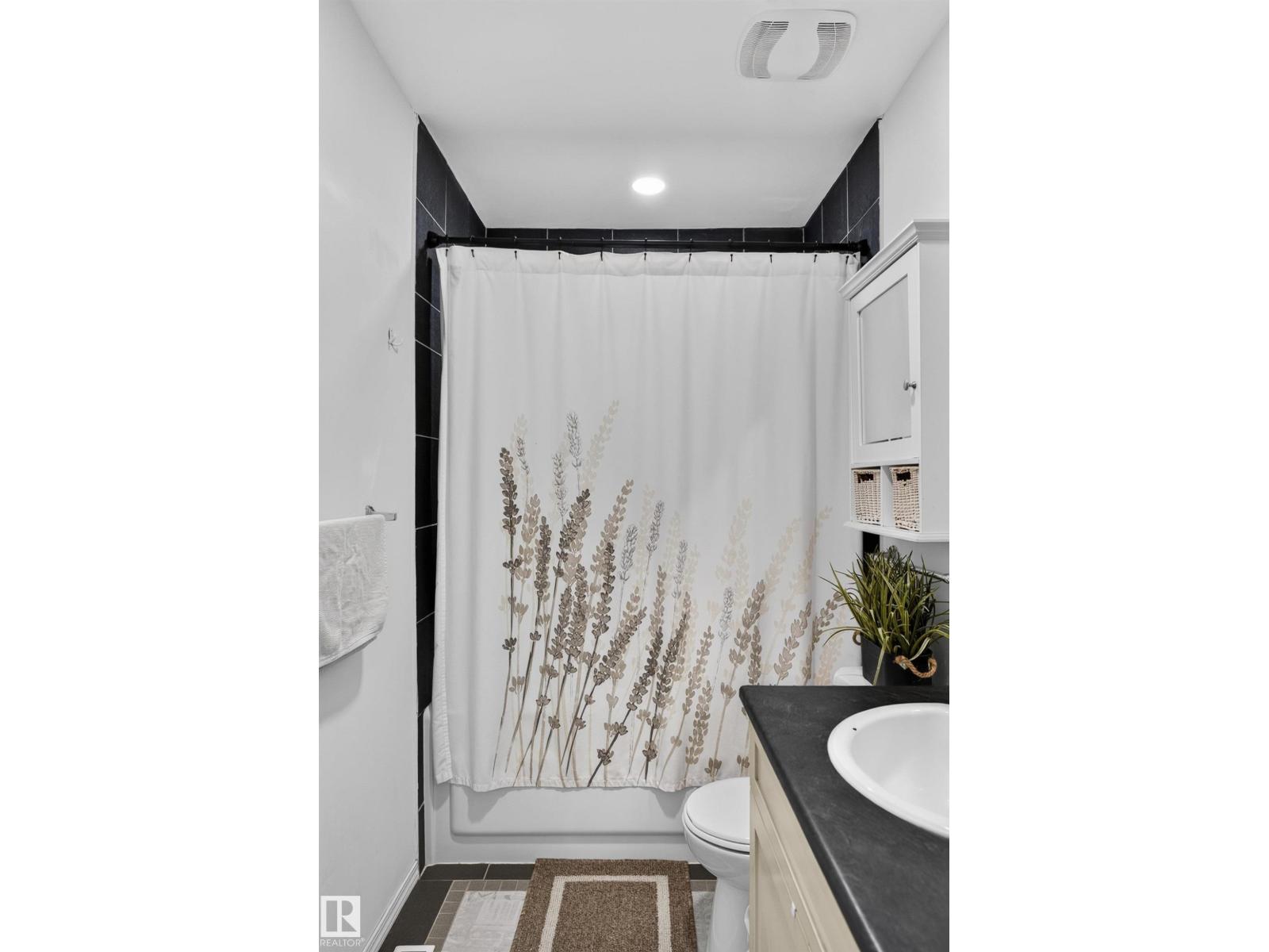 130 Woodstock Nw Nw, Edmonton, Alberta  T5T 0H6 - Photo 17 - E4508820