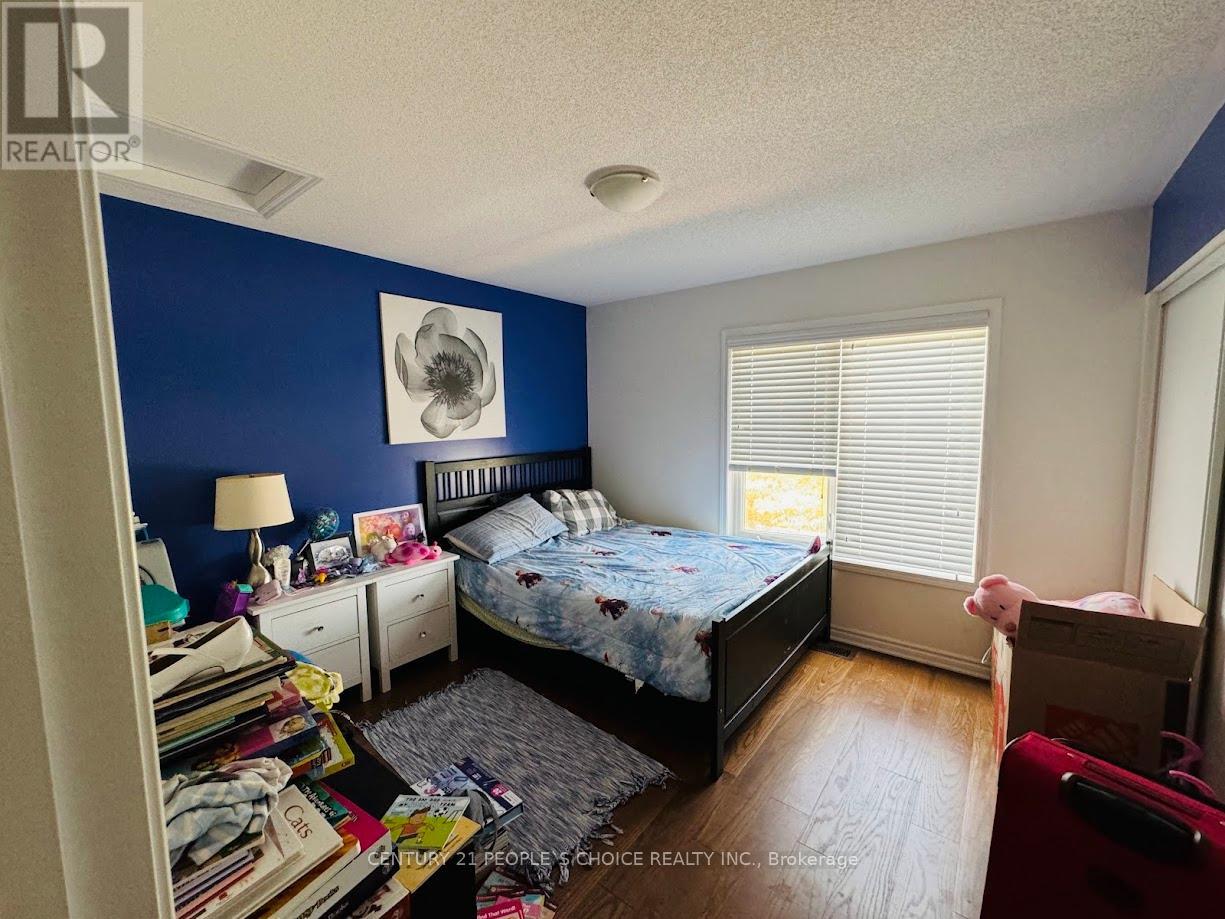 112 Cleanside Road, Toronto, Ontario  M1L 0J3 - Photo 14 - E13788112