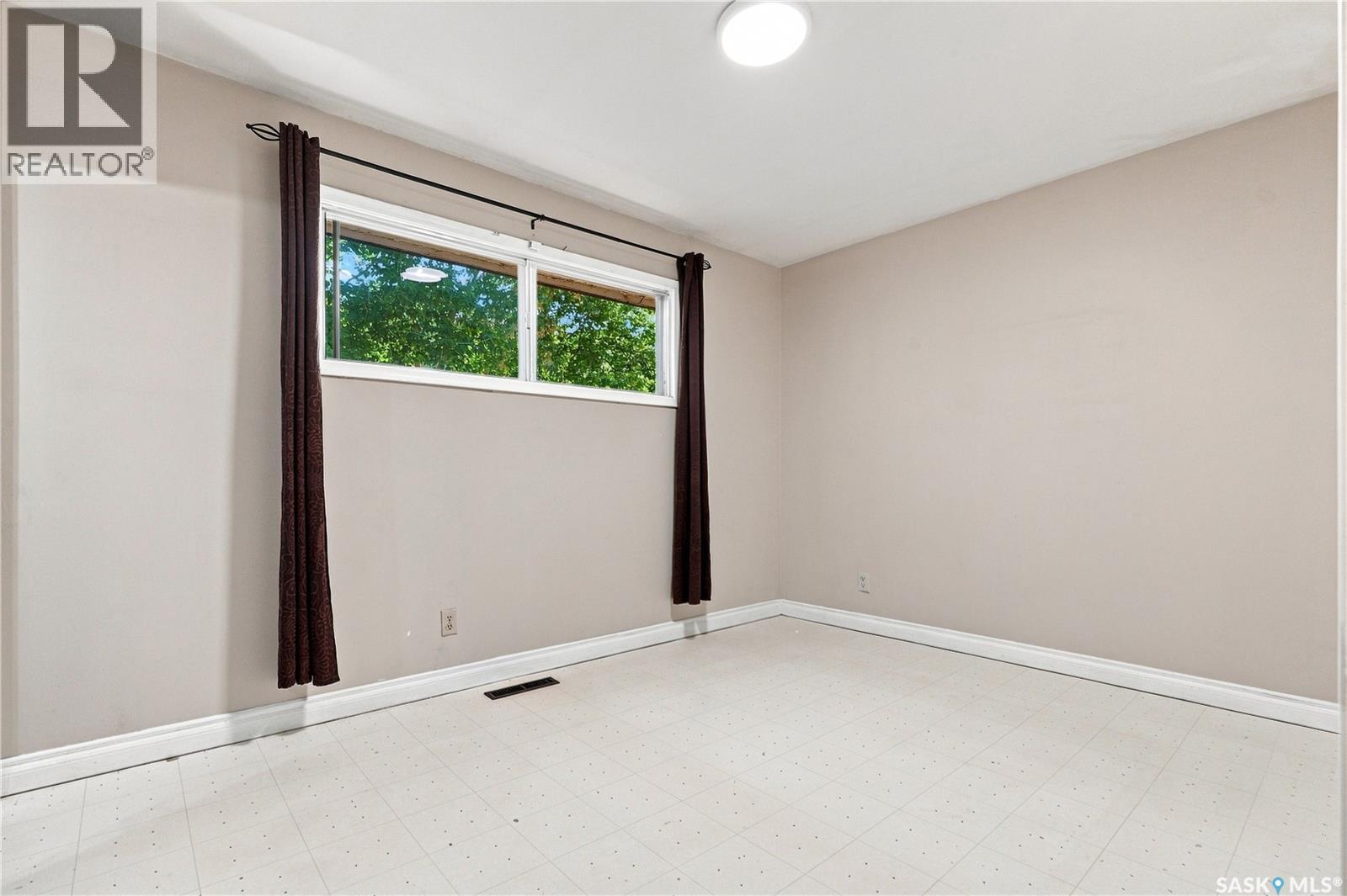 2301 Taylor Street E, Saskatoon, Saskatchewan  S7H 1W8 - Photo 20 - SK048505
