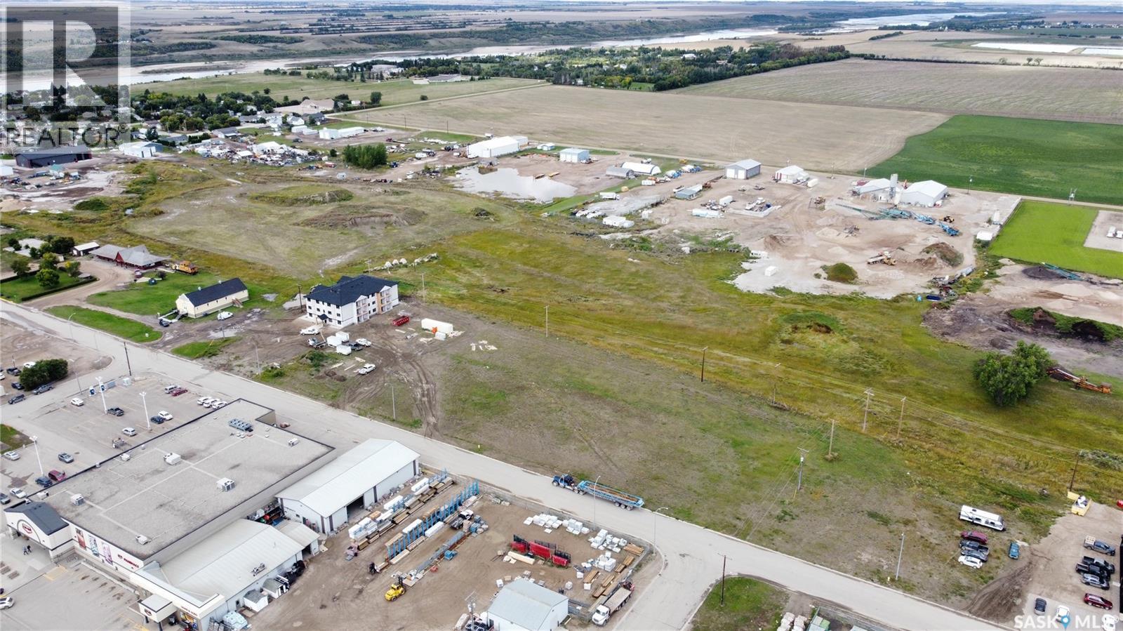 460 Railway Avenue, Outlook, Saskatchewan  S0L 2N0 - Photo 6 - SK048503