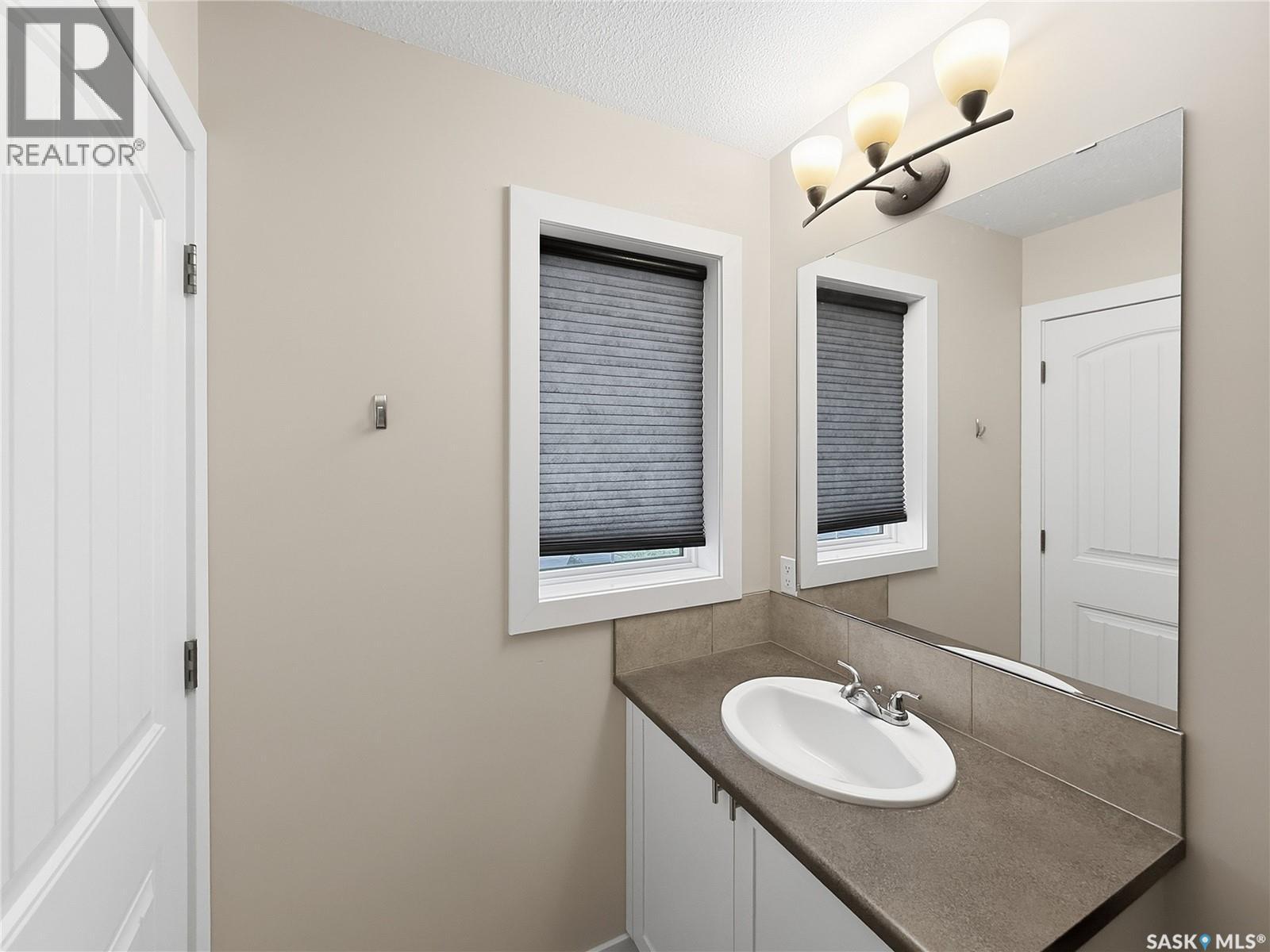 117 Valley Park Place, Swift Current, Saskatchewan  S9H 5N2 - Photo 20 - SK048485