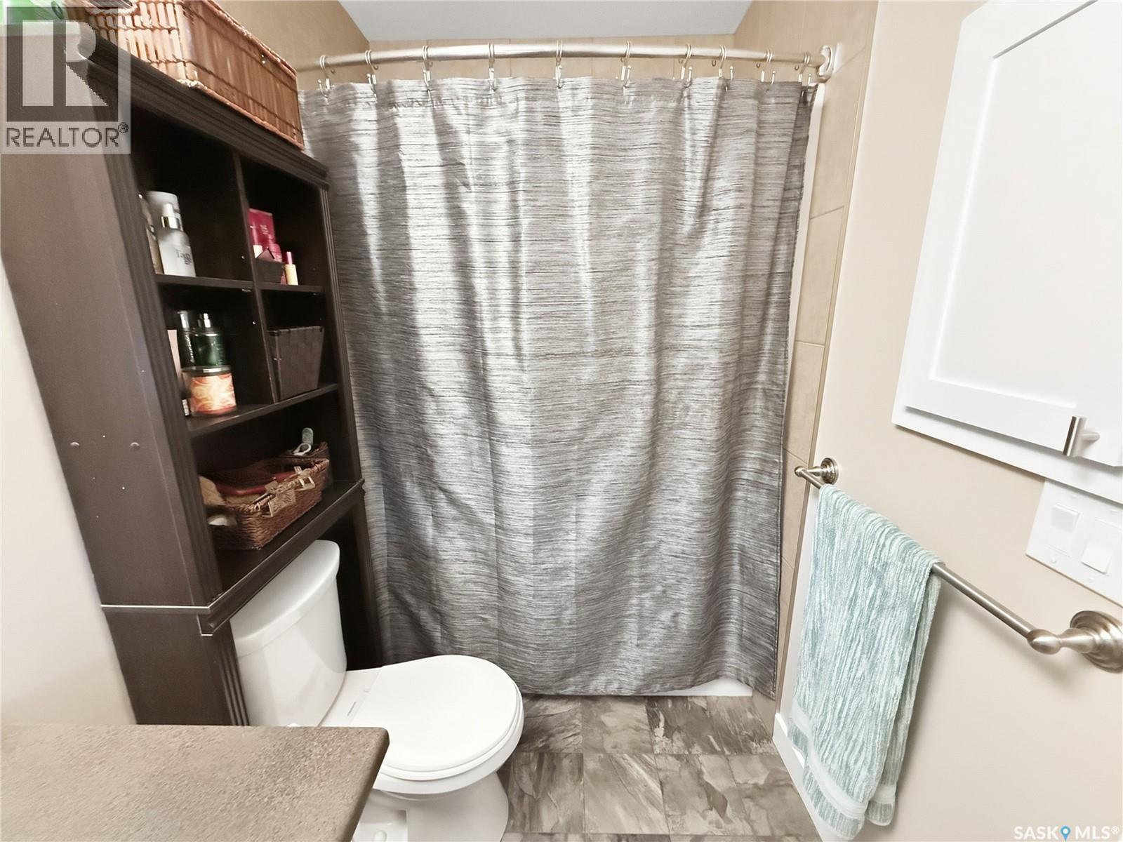 117 Valley Park Place, Swift Current, Saskatchewan  S9H 5N2 - Photo 21 - SK048485