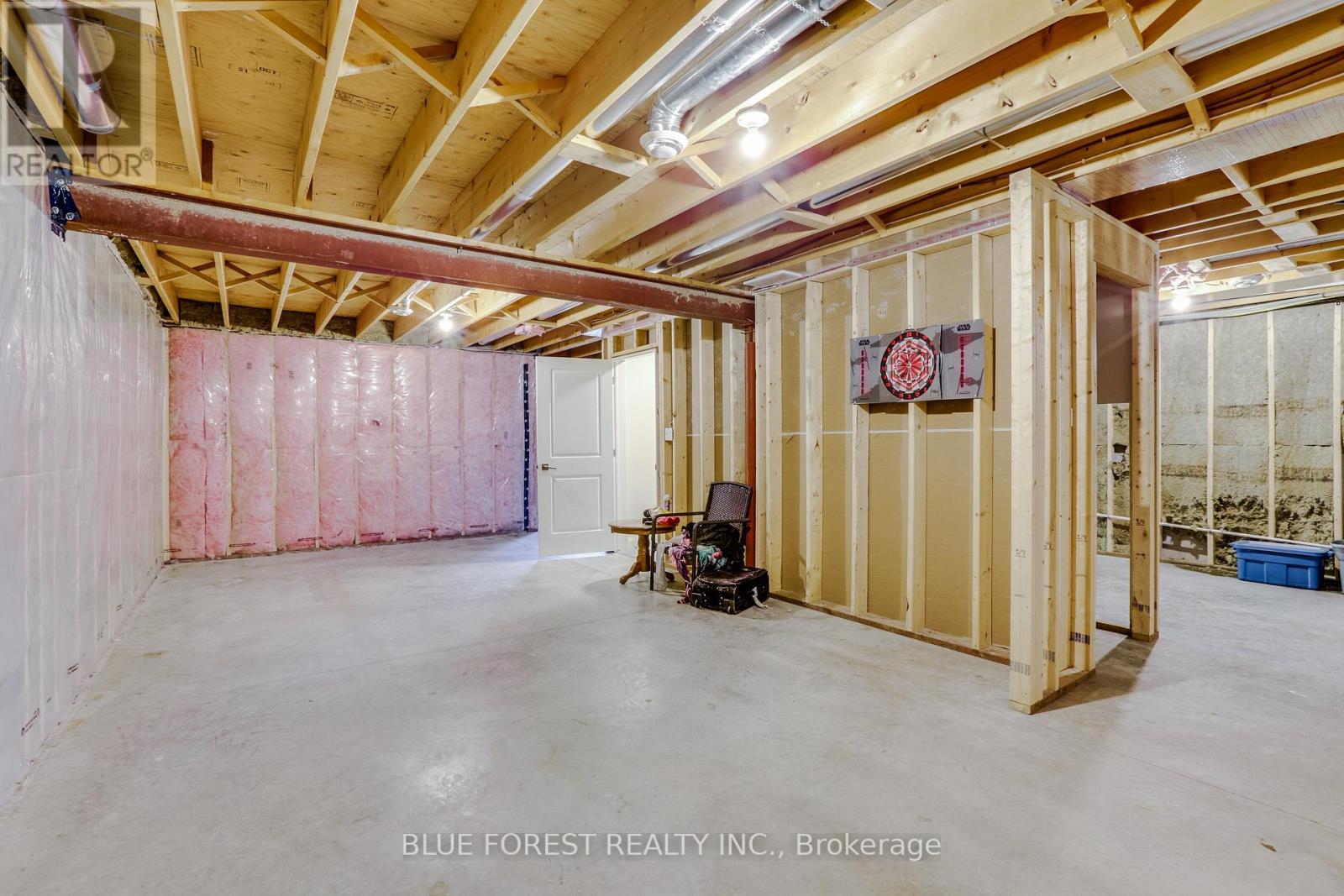 90 Rowe Avenue, South Huron, Ontario  N0M 1S1 - Photo 13 - X13788540