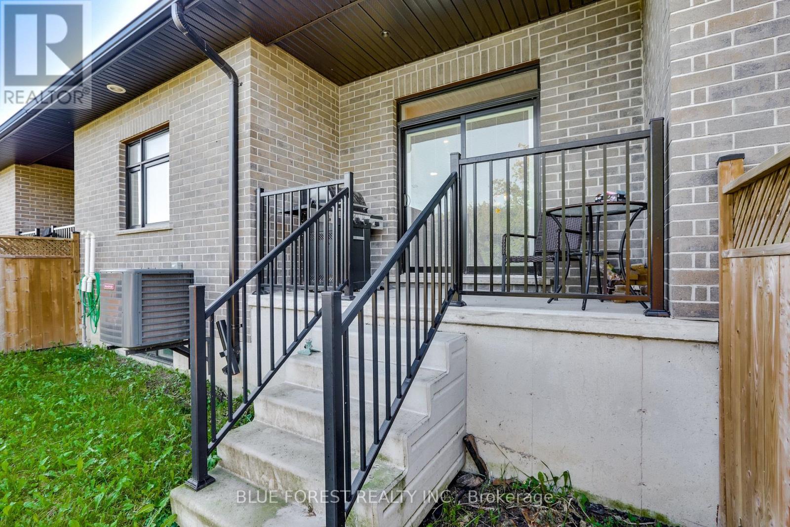 90 Rowe Avenue, South Huron, Ontario  N0M 1S1 - Photo 16 - X13788540