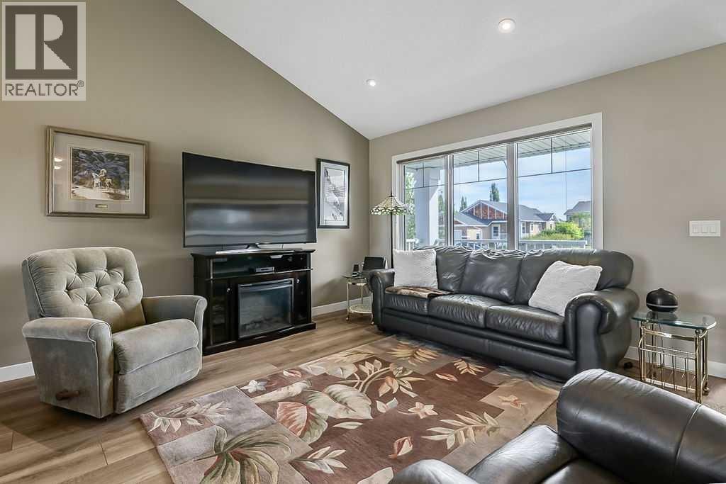 133 Riverwood Way, Diamond Valley, Alberta  T0L 0H0 - Photo 9 - A2337613