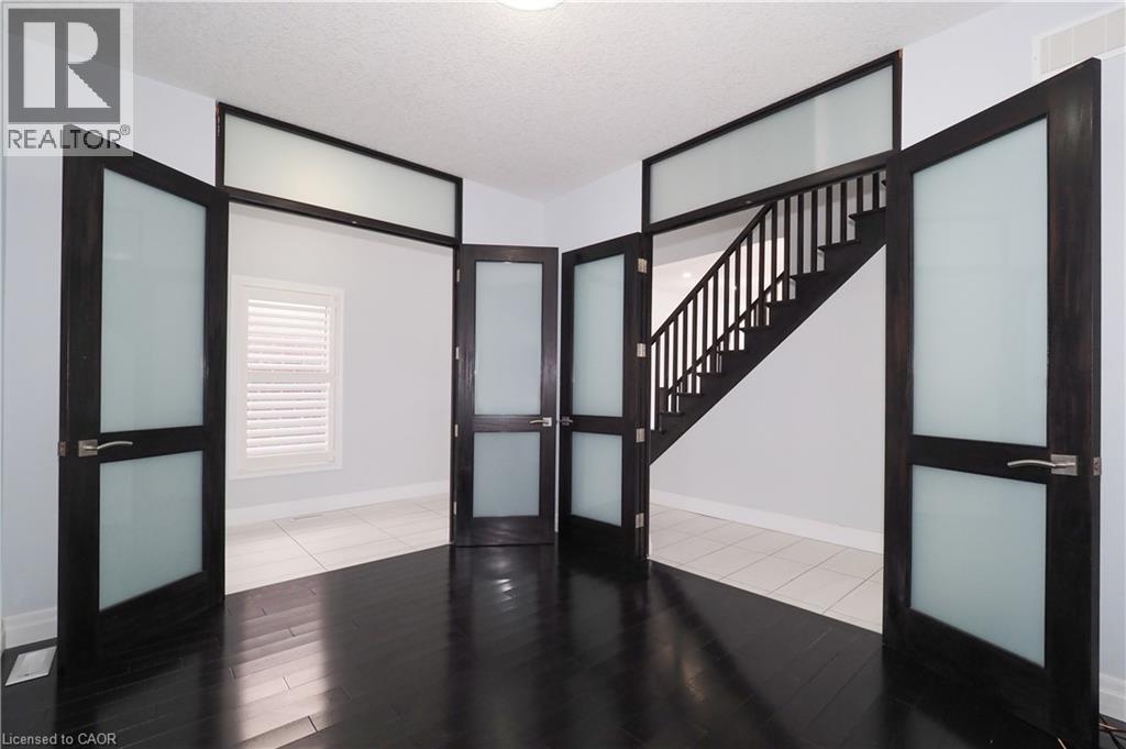 296 Countrystone Crescent Unit# Upper, Kitchener, Ontario  N2N 3S2 - Photo 8 - 40863627