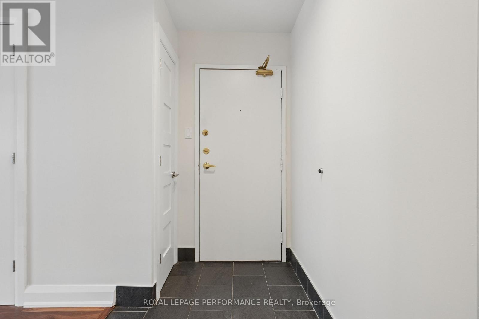 1706 - 500 Laurier Avenue W, Ottawa, Ontario K1R 5E1 - Photo 4 - X13788542