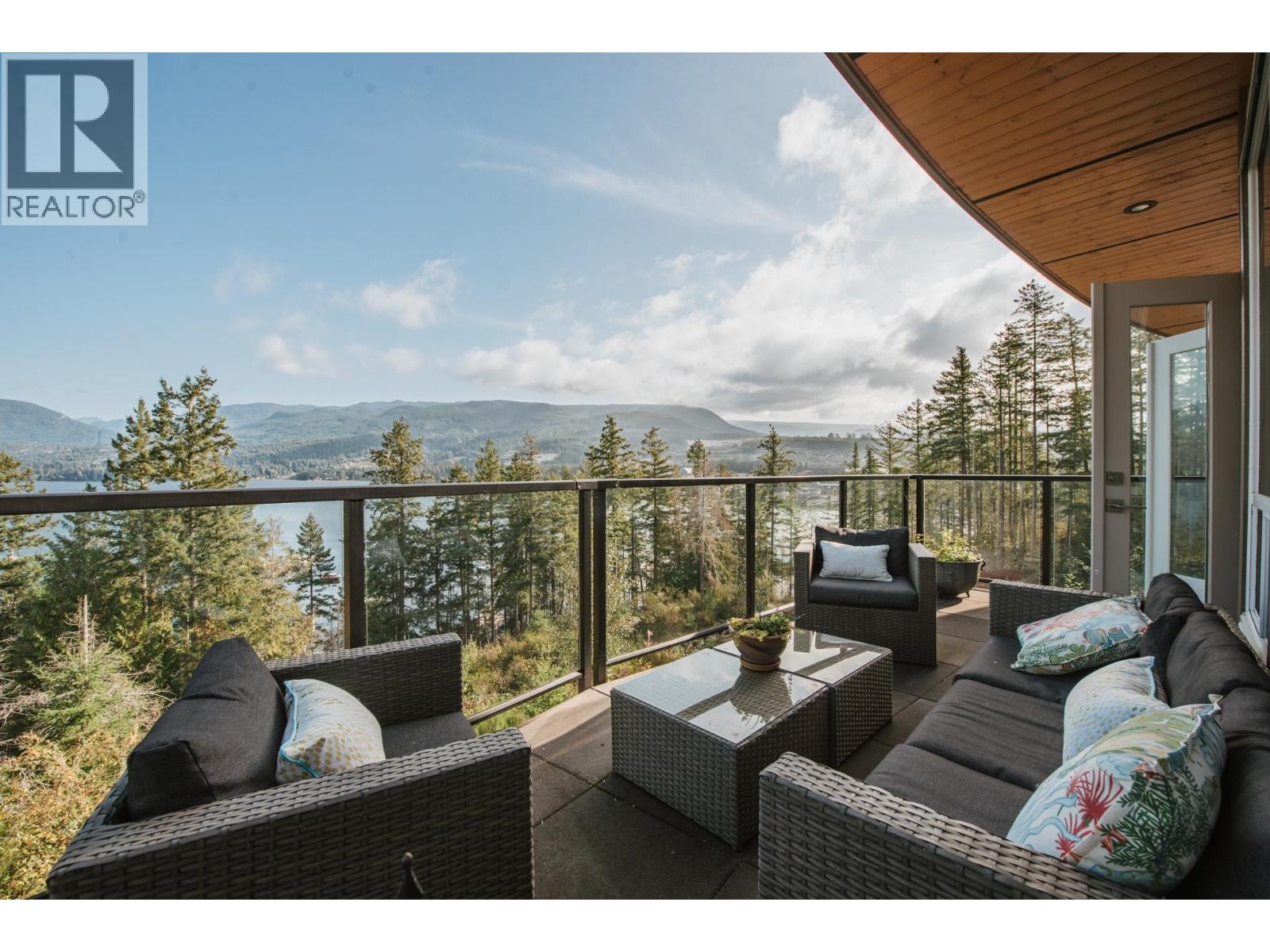 302 5780 Marine Way, Sechelt, British Columbia  V7Z 0L8 - Photo 24 - R3165945
