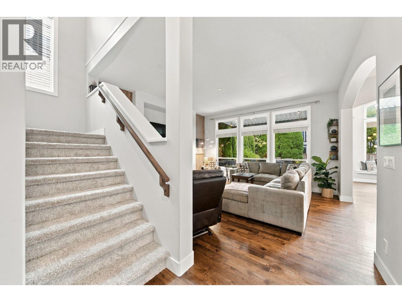 19556 Thorburn Way, Pitt Meadows, British Columbia  V3Y 0B3 - Photo 18 - R3165965