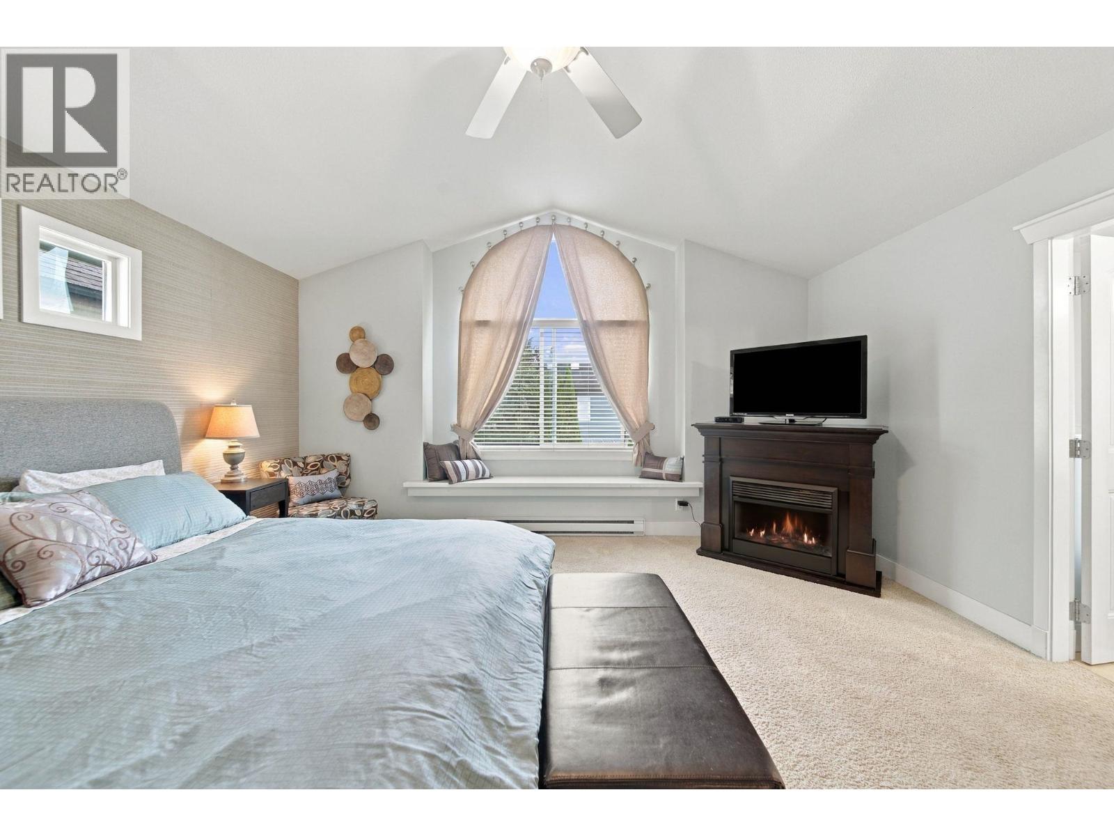 19556 Thorburn Way, Pitt Meadows, British Columbia  V3Y 0B3 - Photo 23 - R3165965