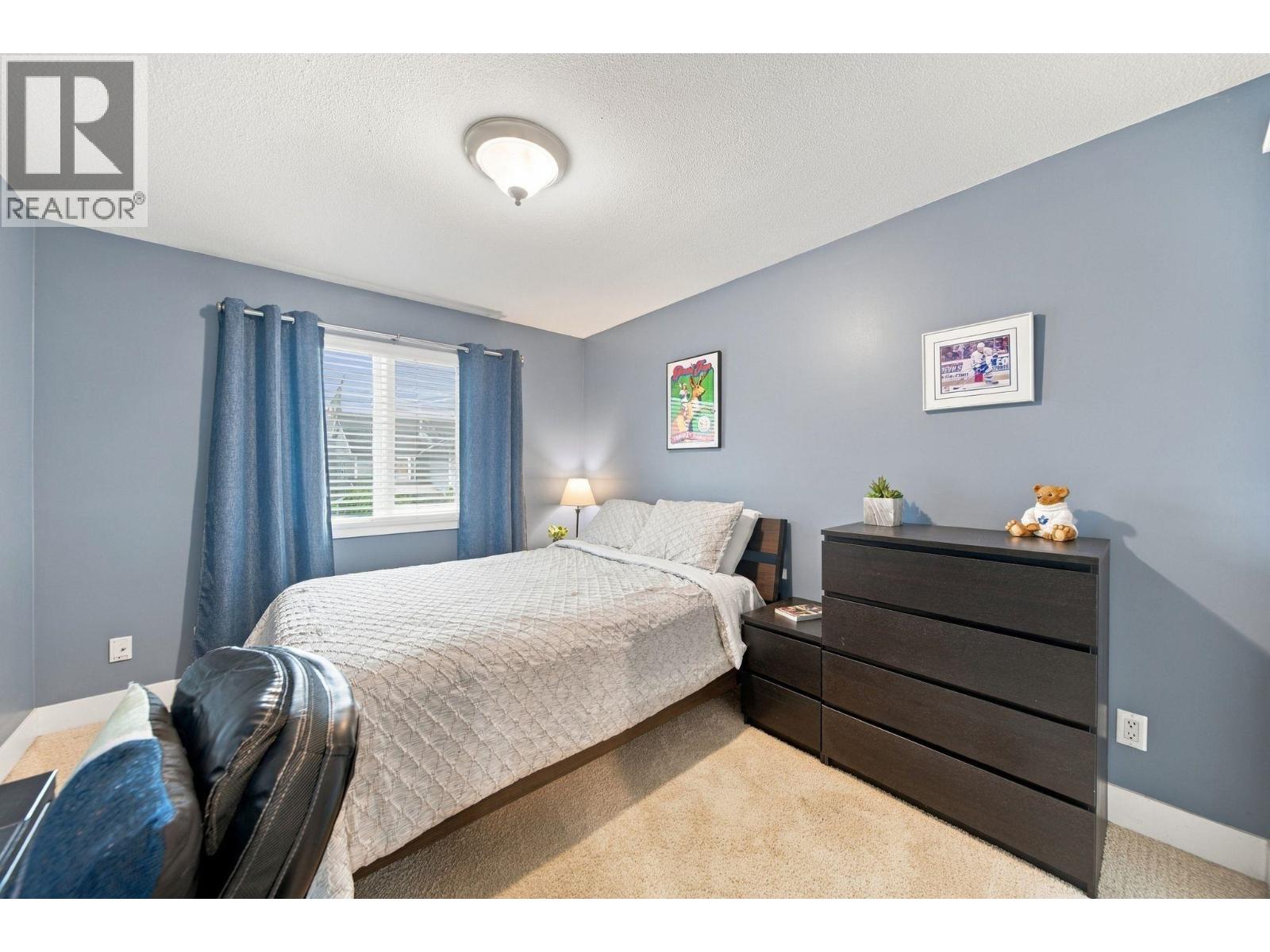 19556 Thorburn Way, Pitt Meadows, British Columbia  V3Y 0B3 - Photo 28 - R3165965