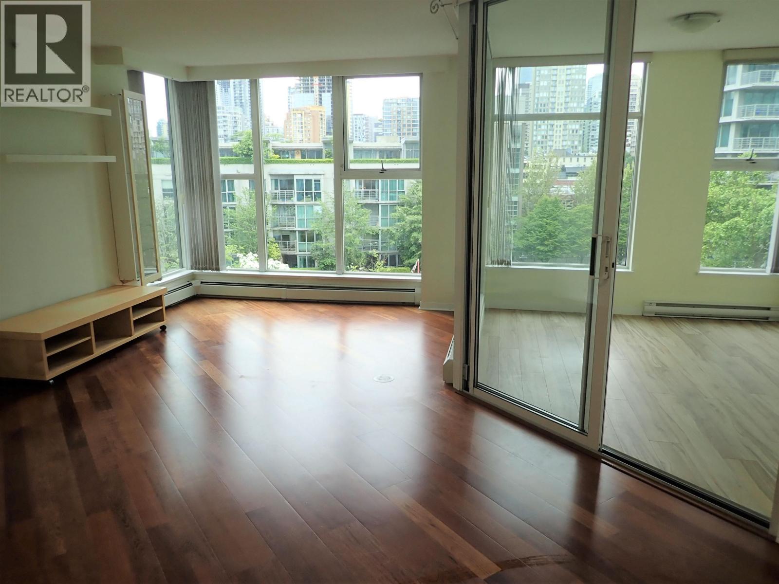802 1009 Expo Boulevard, Vancouver, British Columbia  V6Z 2V9 - Photo 2 - R3165958