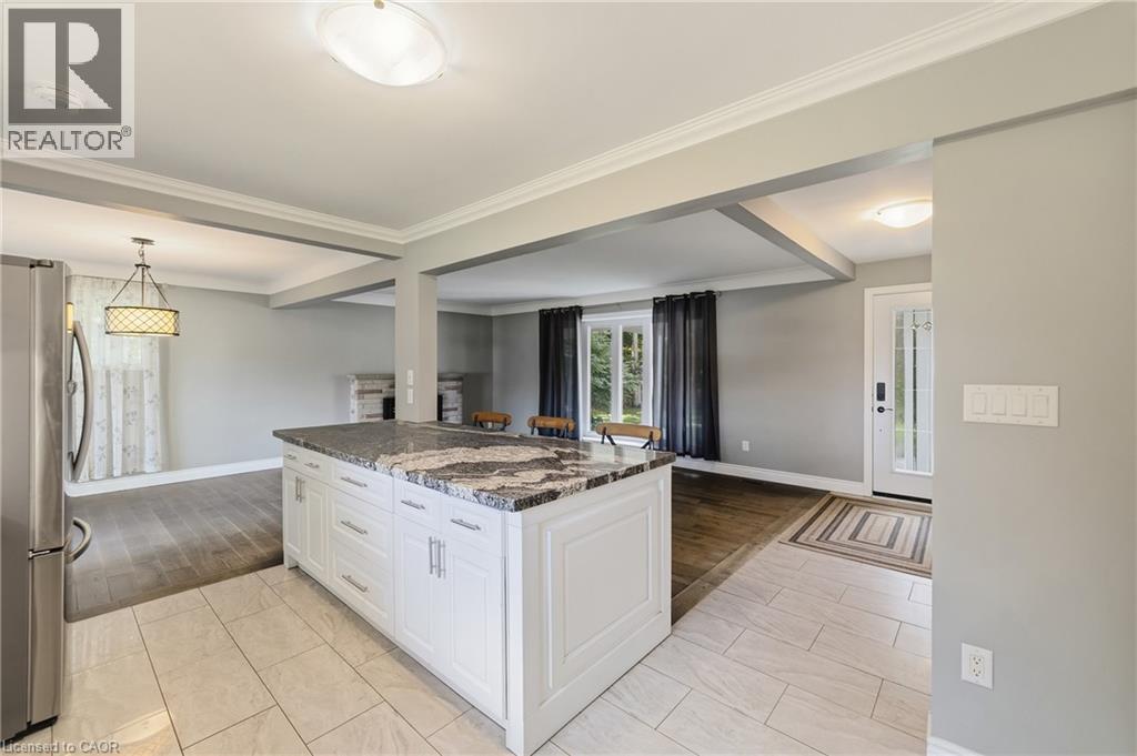 205 Sunnyridge Road, Jerseyville, Ontario  L0R 1R0 - Photo 13 - 40863448