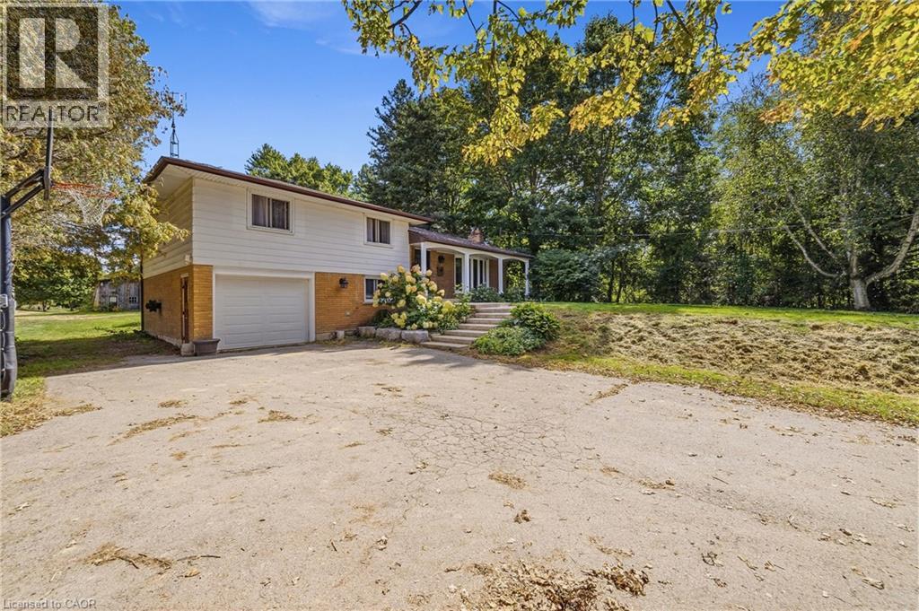 205 Sunnyridge Road, Jerseyville, Ontario  L0R 1R0 - Photo 2 - 40863448