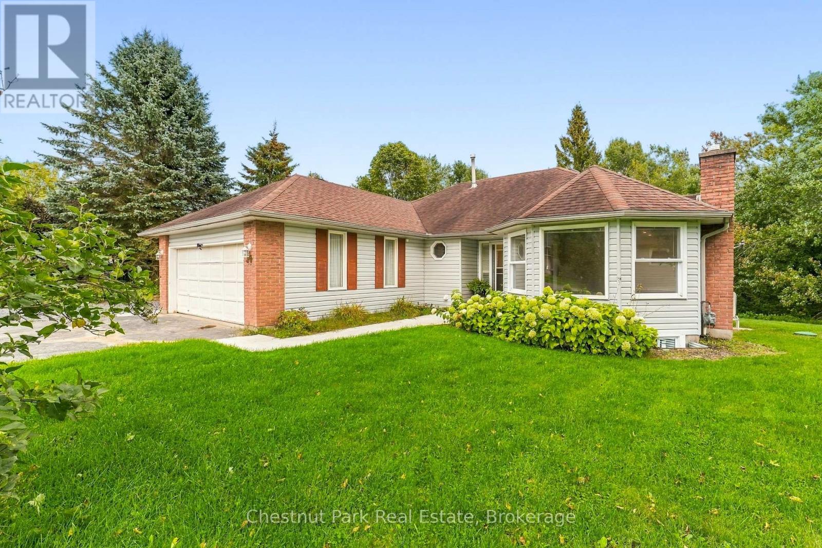 30 Catharine Crescent, Bracebridge, Ontario  P1L 1B1 - Photo 2 - X13788560